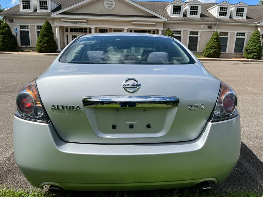 2011 Nissan Altima 2.5 photo