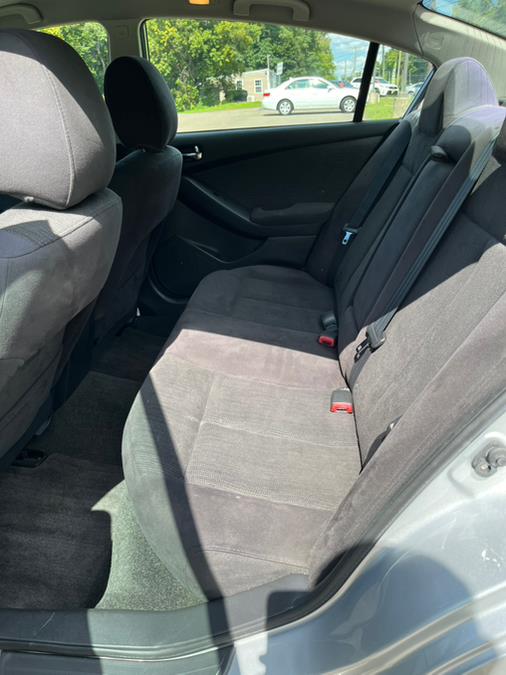 2011 Nissan Altima 2.5 photo
