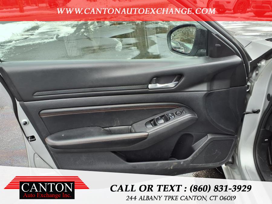 2019 Nissan Altima 2.5 SR photo