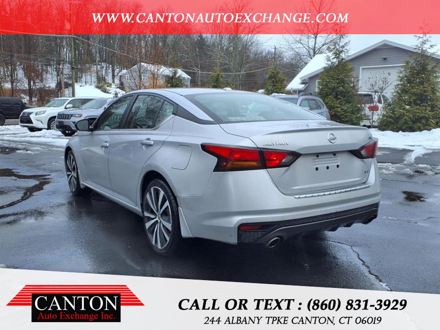 2019 Nissan Altima 2.5 SR photo