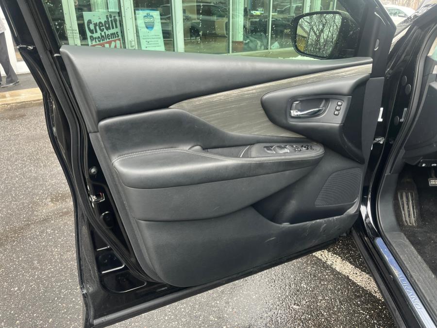 2018 Nissan Murano SL. LOW MILES!! photo