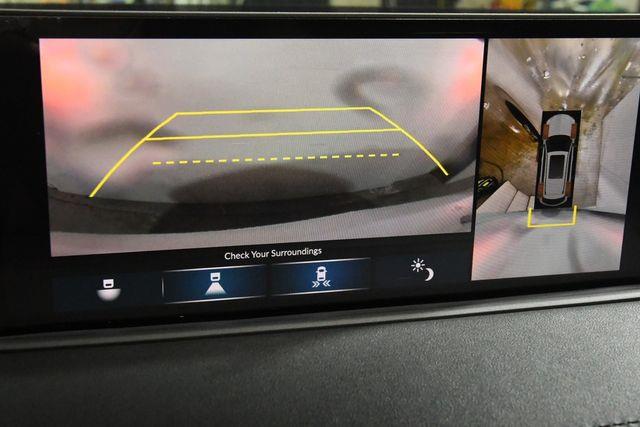 2022 Acura MDX SH-AWD w/Advance photo