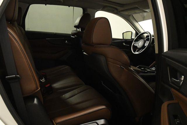 2022 Acura MDX SH-AWD w/Advance photo