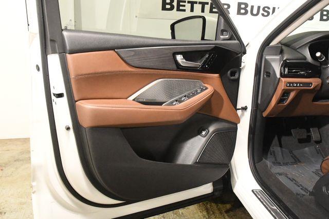 2022 Acura MDX SH-AWD w/Advance photo
