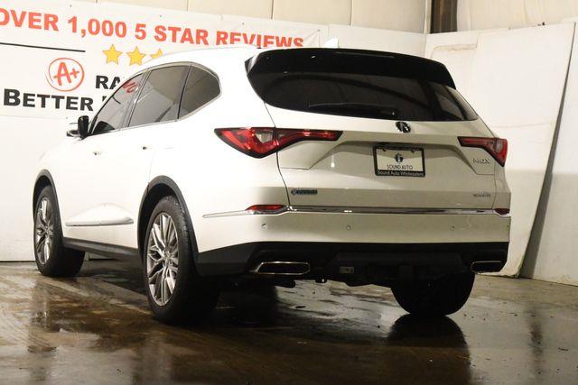 2022 Acura MDX SH-AWD w/Advance photo