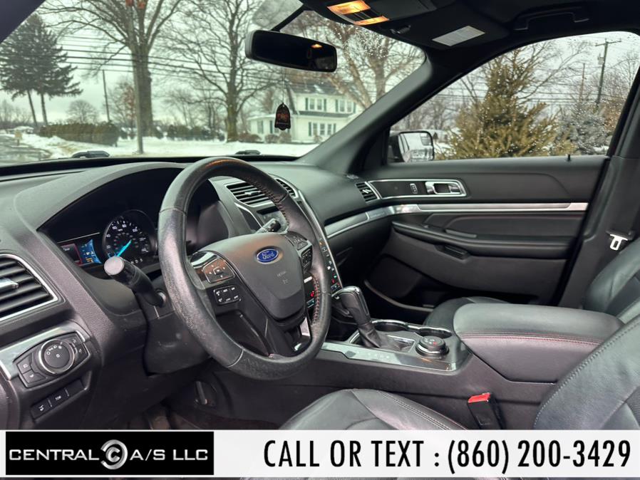 2017 Ford Explorer Sport 4WD photo
