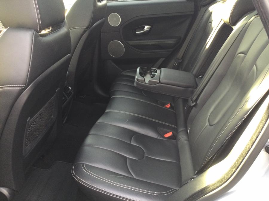 2012 Land Rover Range Rover Evoque Prestige photo