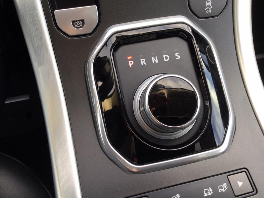2012 Land Rover Range Rover Evoque Prestige photo