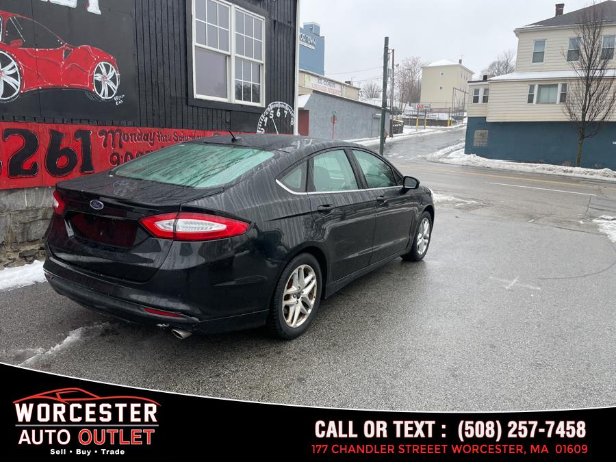 2014 Ford Fusion SE photo