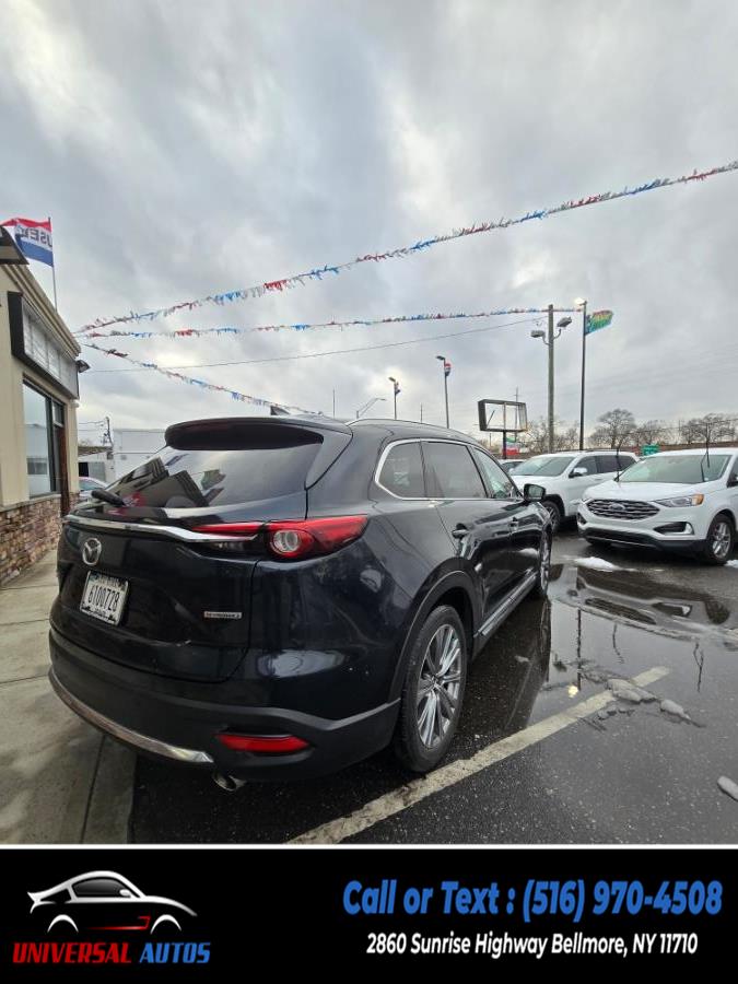 2022 Mazda CX-9 Signature AWD photo