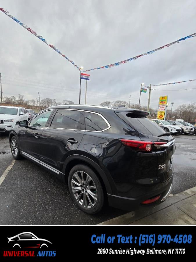 2022 Mazda CX-9 Signature AWD photo