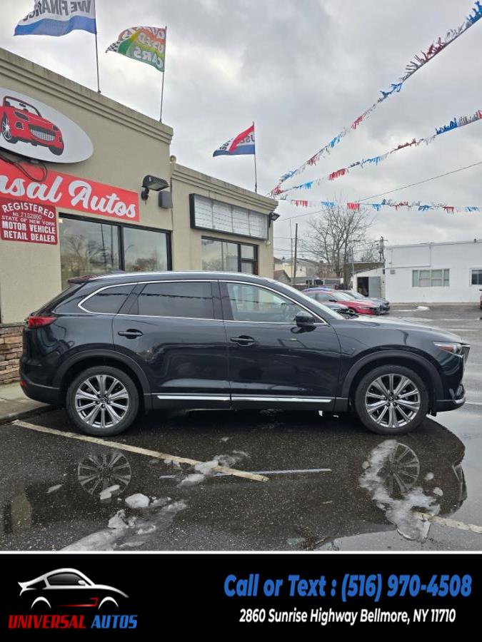 2022 Mazda CX-9 Signature AWD photo