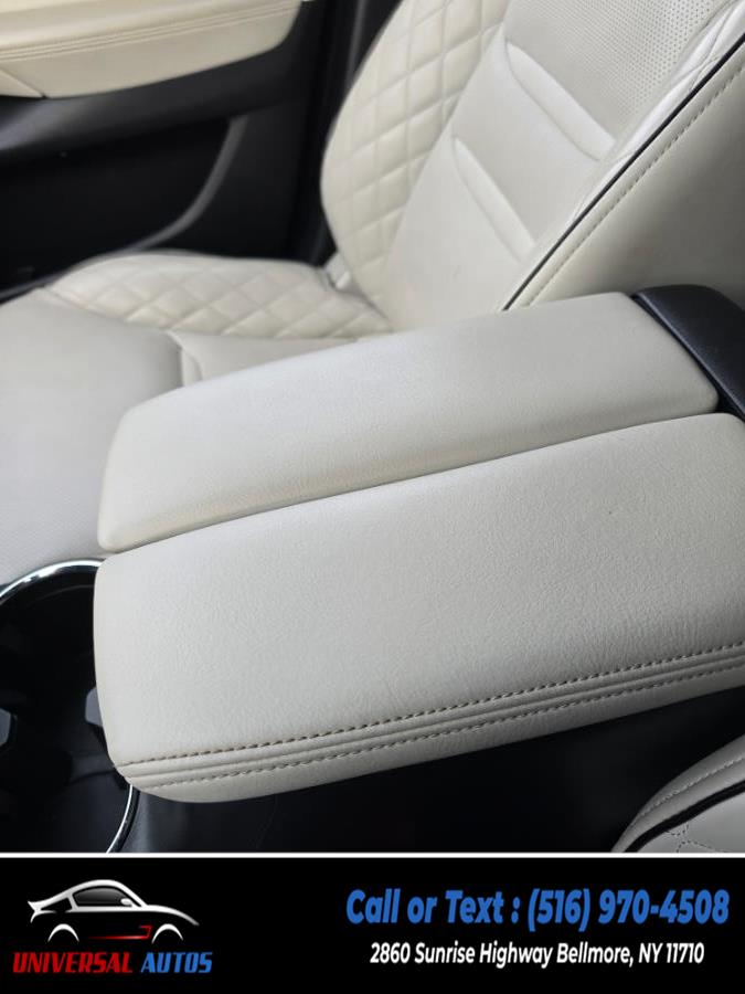 2022 Mazda CX-9 Signature AWD photo