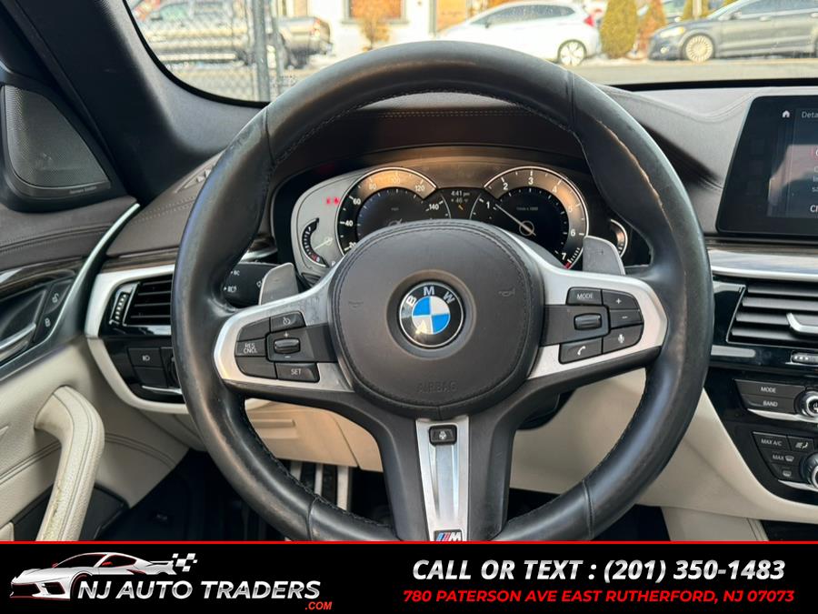 2017 BMW 5-Series 530i xDrive Sedan photo