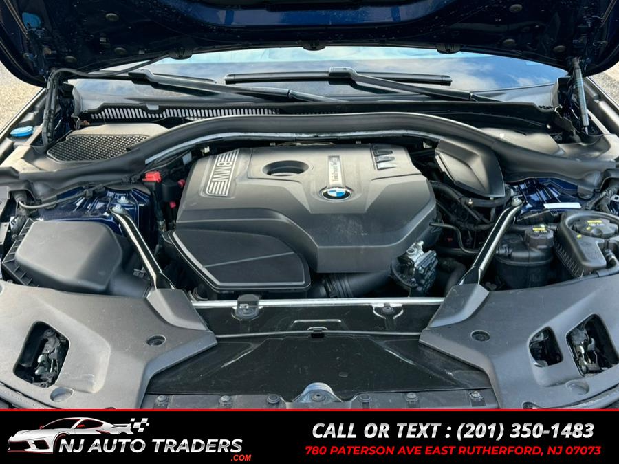 2017 BMW 5-Series 530i xDrive Sedan photo