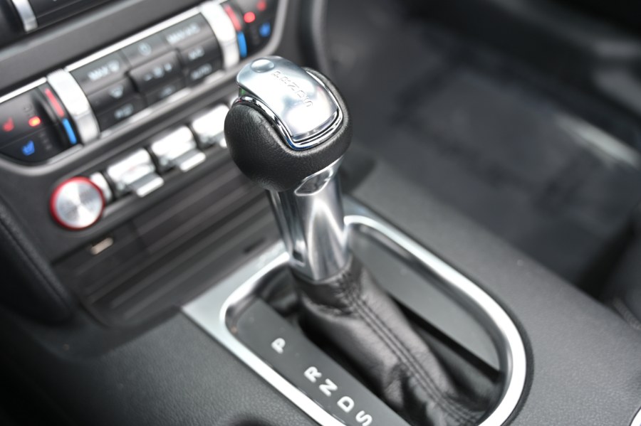 2023 Ford Mustang EcoBoost Premium Convertible photo