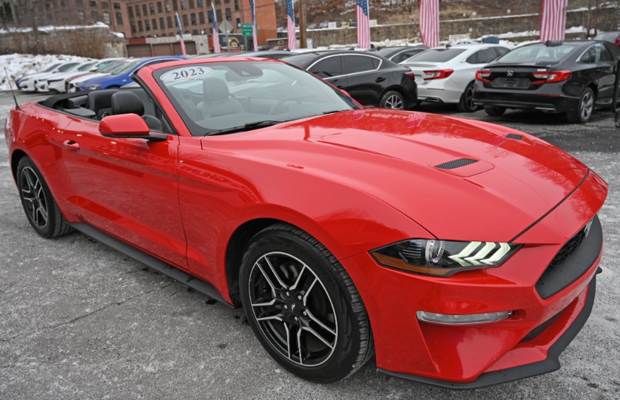 2023 Ford Mustang EcoBoost Premium Convertible photo