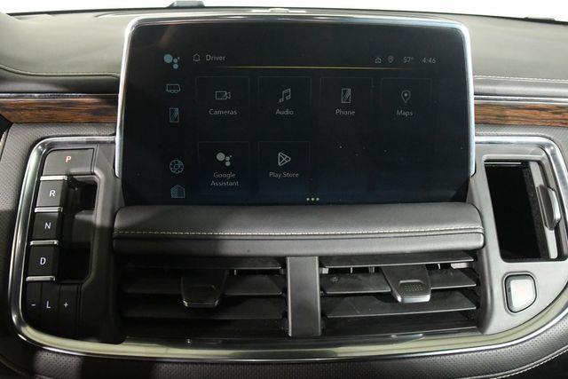 2023 Chevrolet Suburban Premier photo