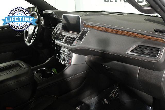 2023 Chevrolet Suburban Premier photo