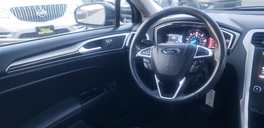 2014 Ford Fusion Energi SE photo