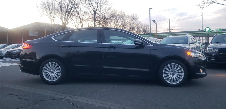 2014 Ford Fusion Energi SE photo