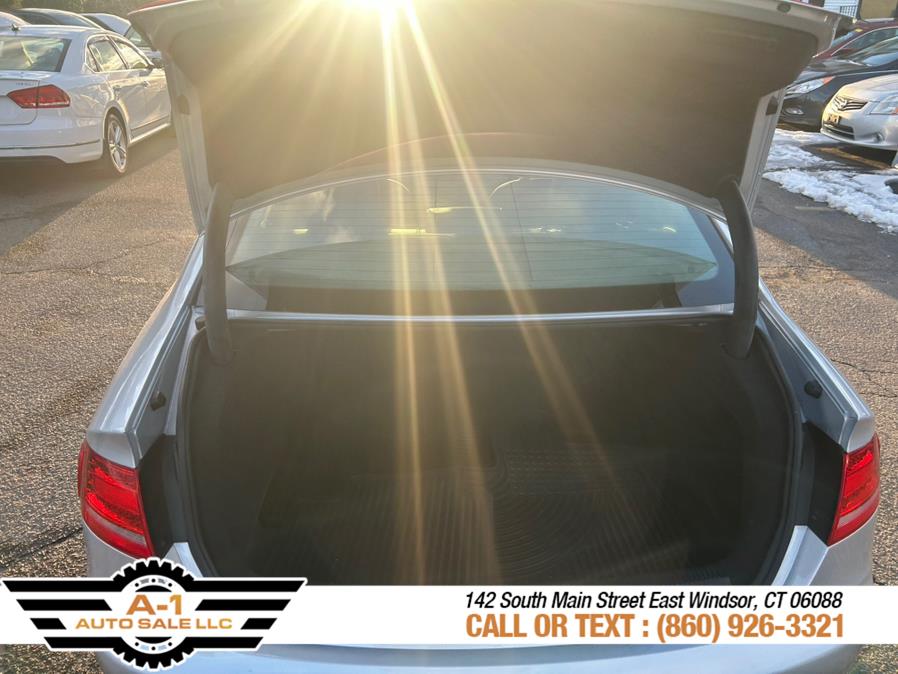 2012 Audi A4 2.0T quattro Premium photo
