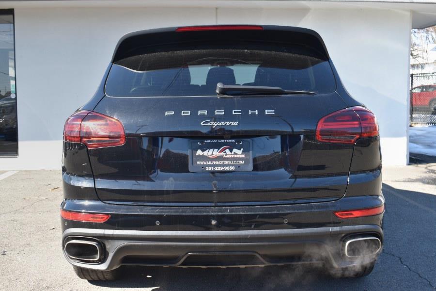 2018 Porsche Cayenne Platinum Edition AWD photo