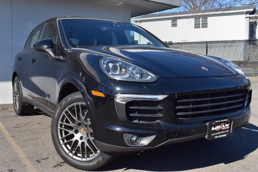 2018 Porsche Cayenne Platinum Edition AWD photo