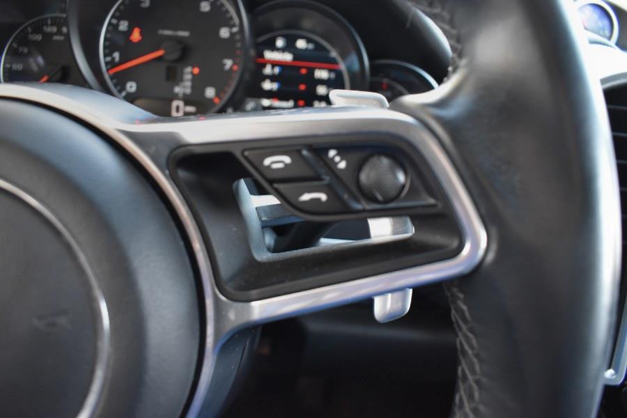 2018 Porsche Cayenne Platinum Edition AWD photo