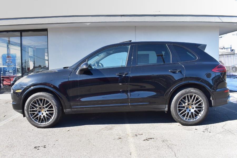 2018 Porsche Cayenne Platinum Edition AWD photo