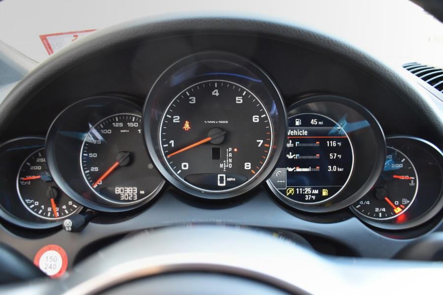 2018 Porsche Cayenne Platinum Edition AWD photo