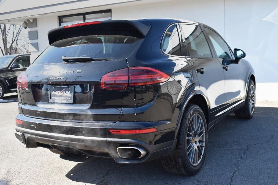 2018 Porsche Cayenne Platinum Edition AWD photo