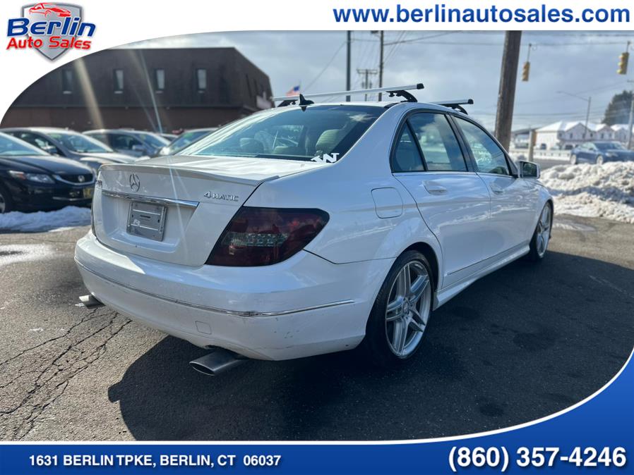 2013 Mercedes-Benz C-Class C300 4MATIC Luxury photo