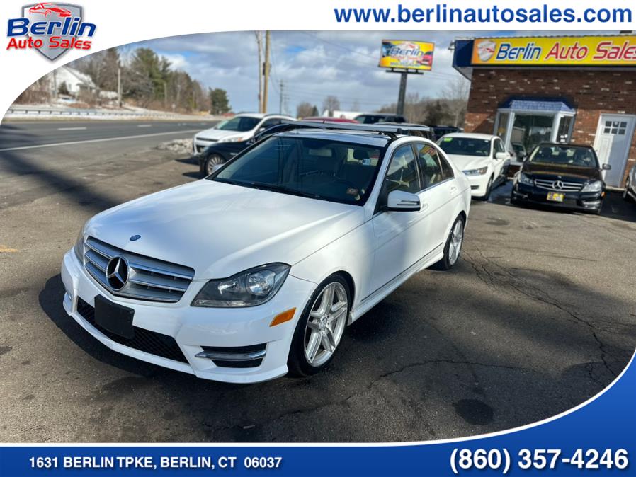 2013 Mercedes-Benz C-Class C300 4MATIC Luxury photo