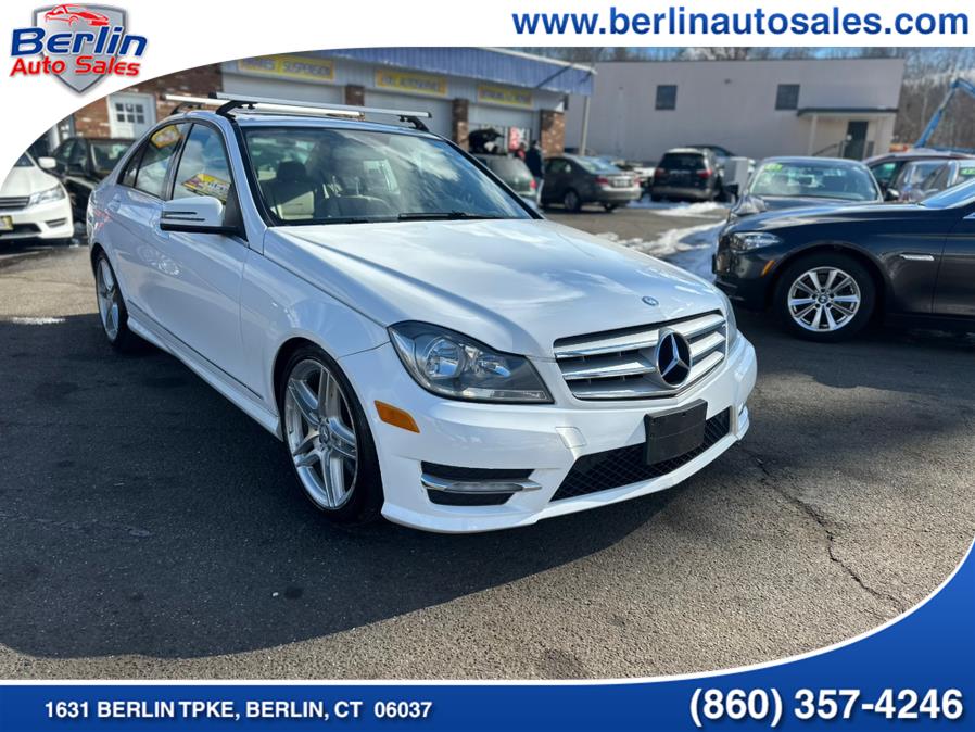 2013 Mercedes-Benz C-Class C300 4MATIC Luxury photo