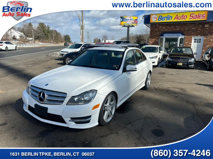 2013 Mercedes-Benz C-Class C300 4MATIC Luxury photo