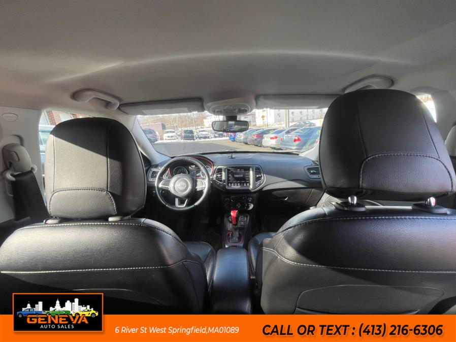 2020 Jeep Compass Trailhawk 4x4 photo