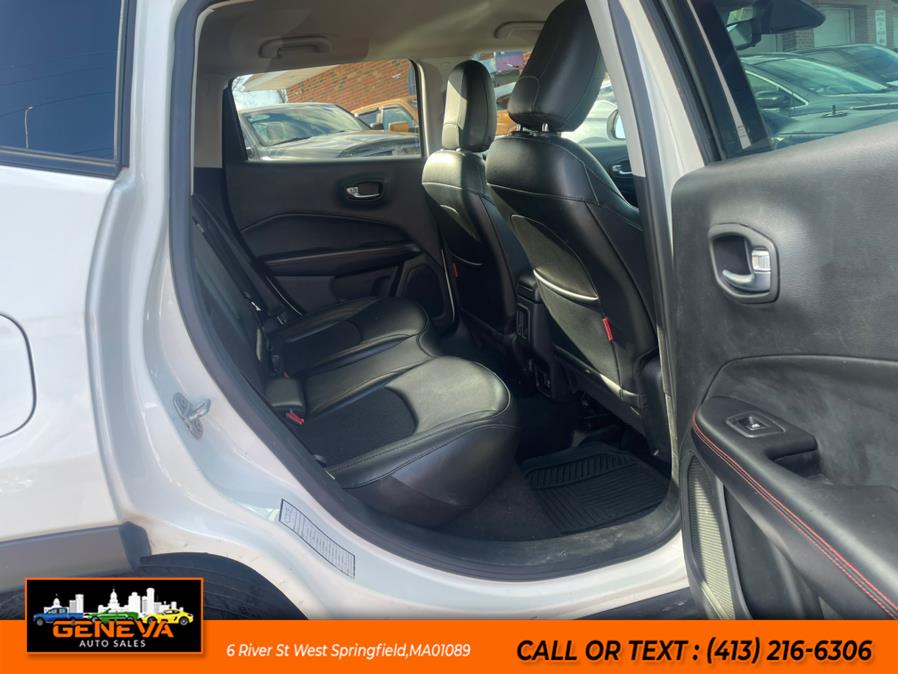 2020 Jeep Compass Trailhawk 4x4 photo