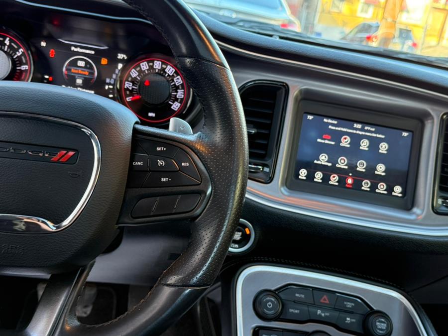 2022 Dodge Challenger GT AWD photo