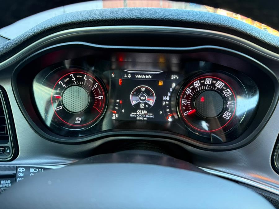 2022 Dodge Challenger GT AWD photo