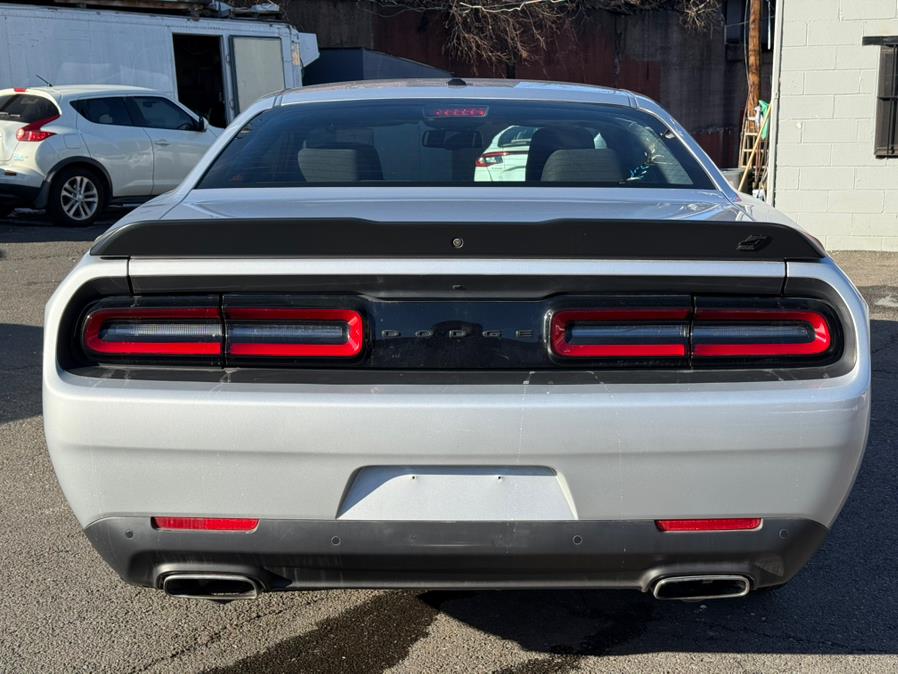 2022 Dodge Challenger GT AWD photo