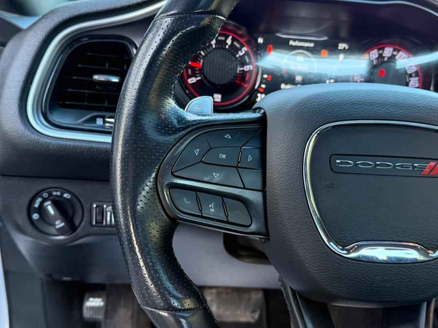 2022 Dodge Challenger GT AWD photo