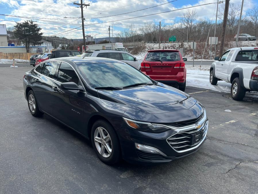 2022 Chevrolet Malibu 4dr Sdn LS w/1LS photo