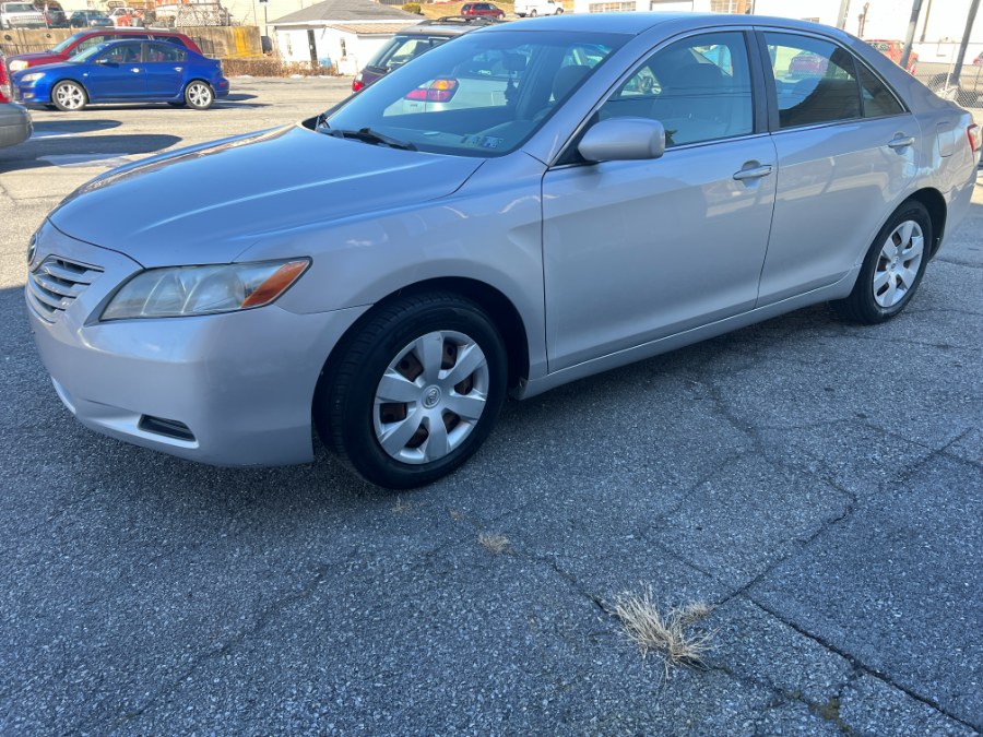 2009 Toyota Camry 4dr Sdn I4 Auto LE (Natl)