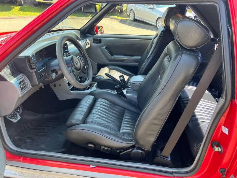 1989 Ford Mustang GT photo