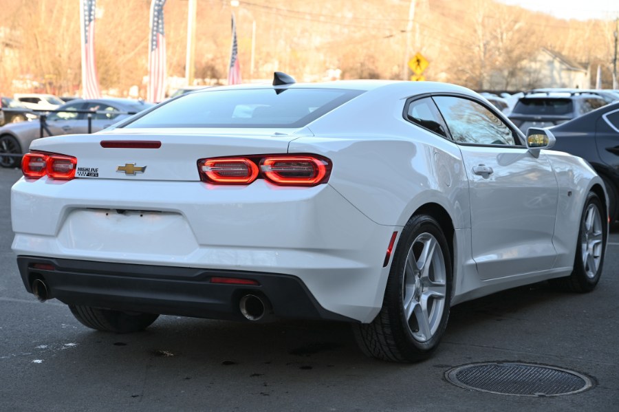 2023 Chevrolet Camaro 2dr Cpe 1LT photo