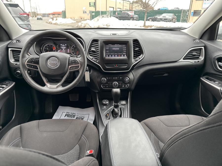 2020 Jeep Cherokee Latitude photo
