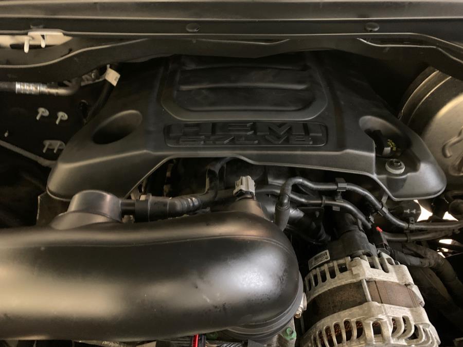 2020 RAM 1500 Laramie 4x4 Quad Cab 6''4