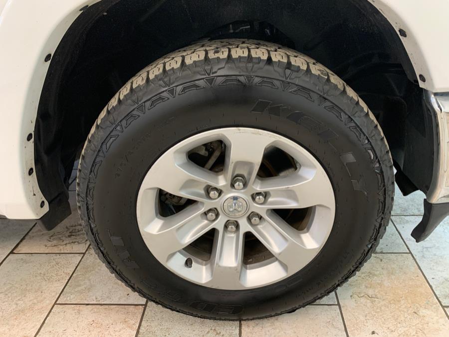 2020 RAM 1500 Laramie 4x4 Quad Cab 6''4
