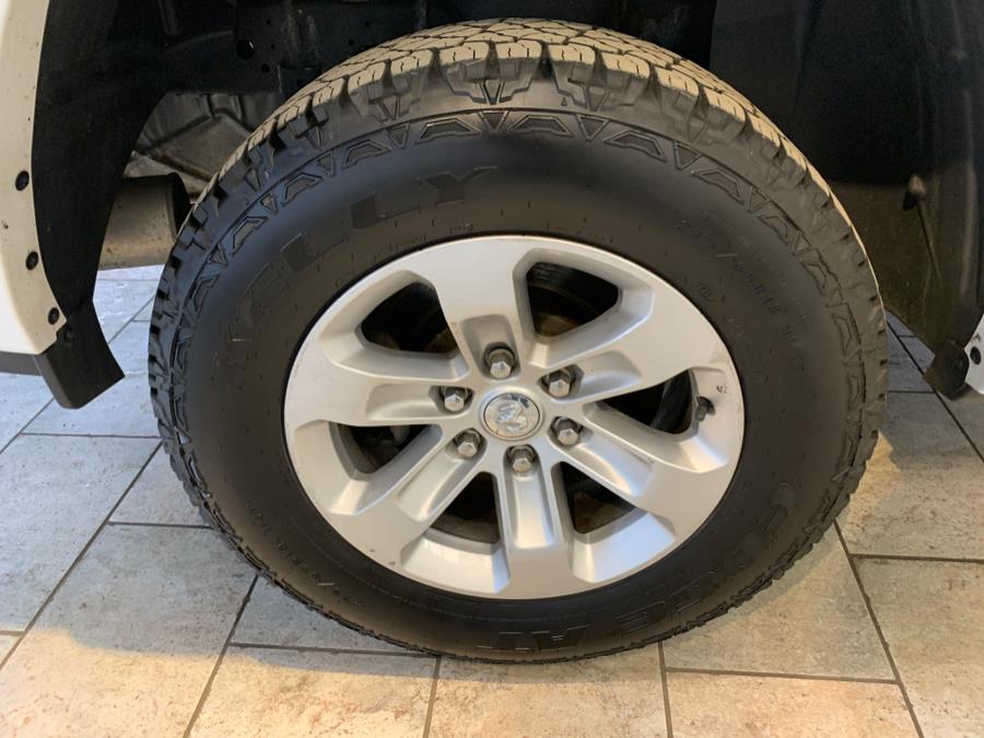 2020 RAM 1500 Laramie 4x4 Quad Cab 6''4
